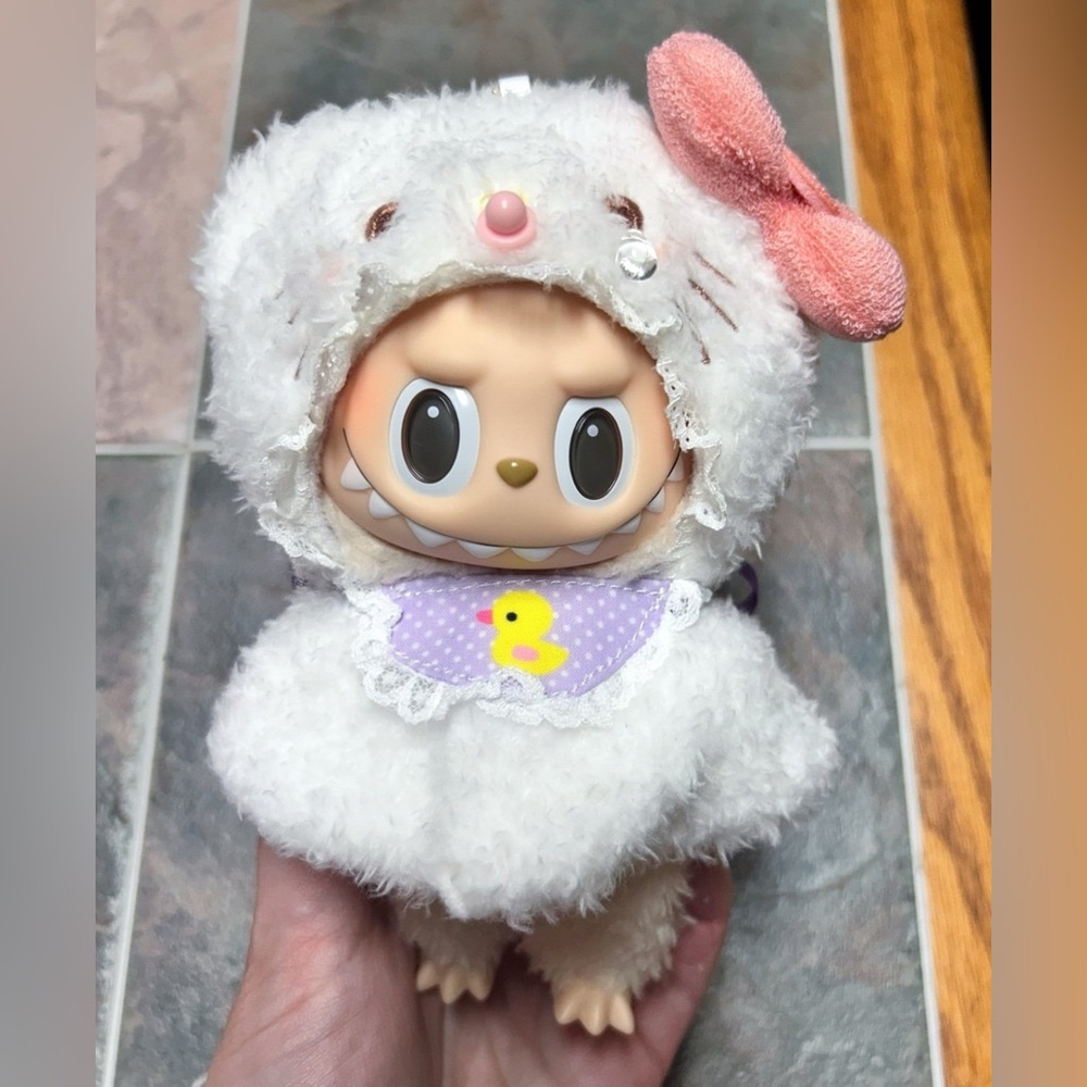 Labubu clothes Sanrio Hello Kitty outfit